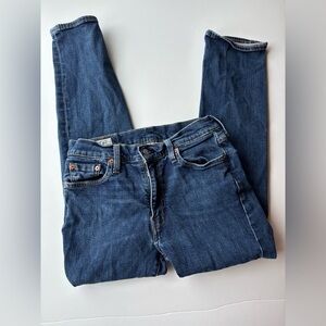Levi’s premium waterless, dark wash straight leg, jeans size 30/30-